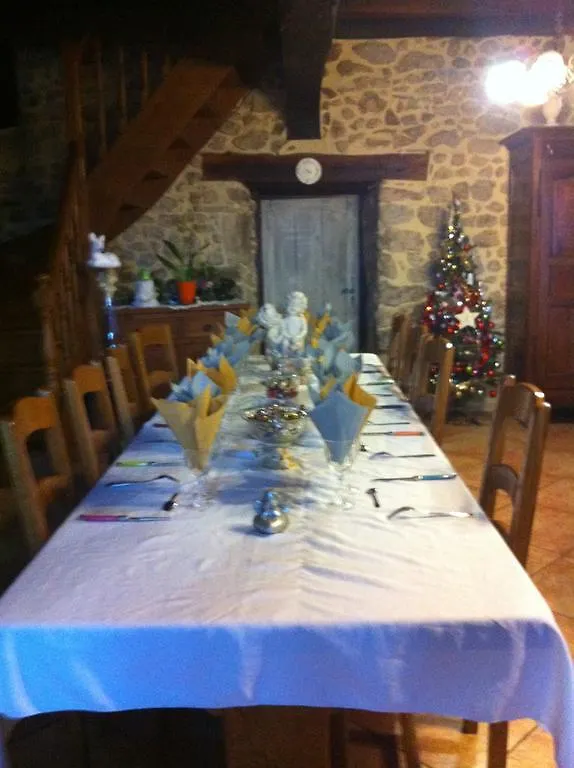 Guest house Pierre Des Anges Hotel Montagny  France